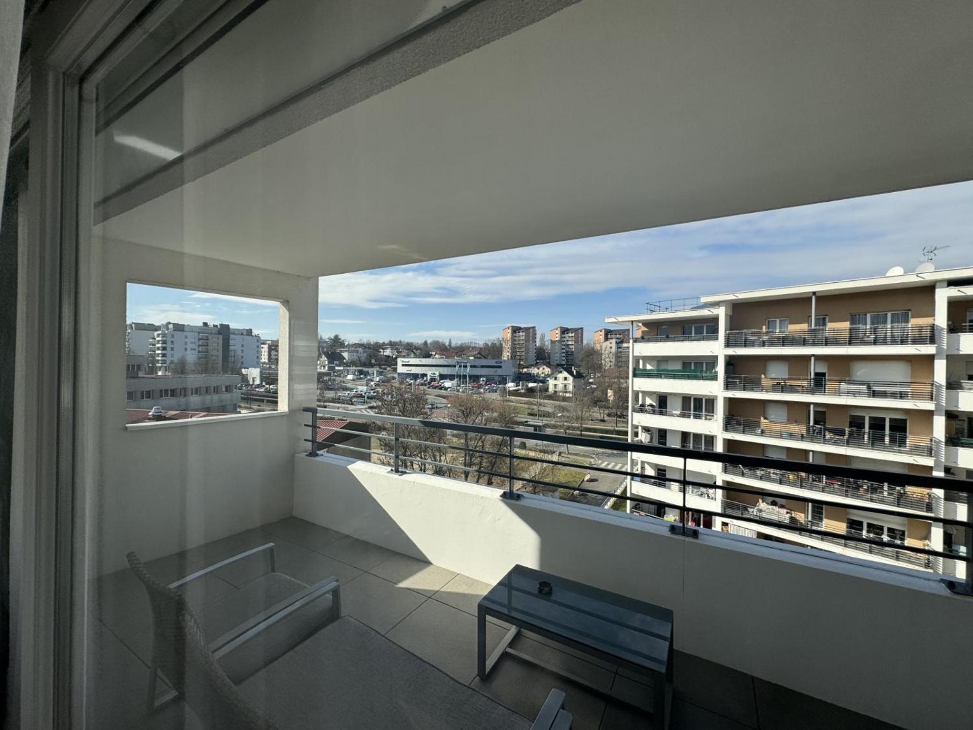 Appartement De Romain Анси Экстерьер фото